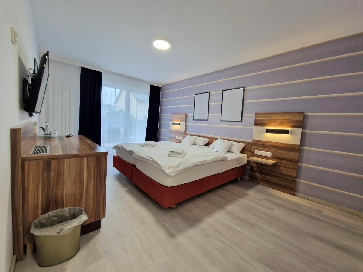 Hotel am Kurpark Bad Wimpfen Bagian luar foto