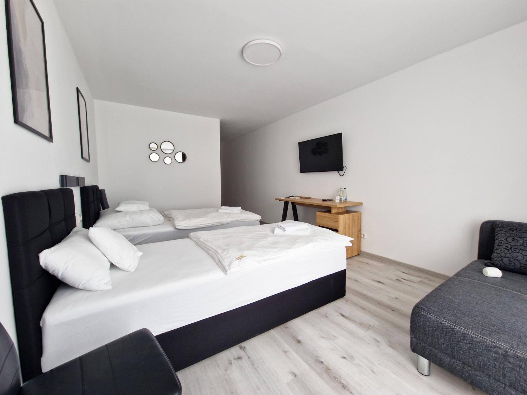 Hotel am Kurpark Bad Wimpfen Bagian luar foto